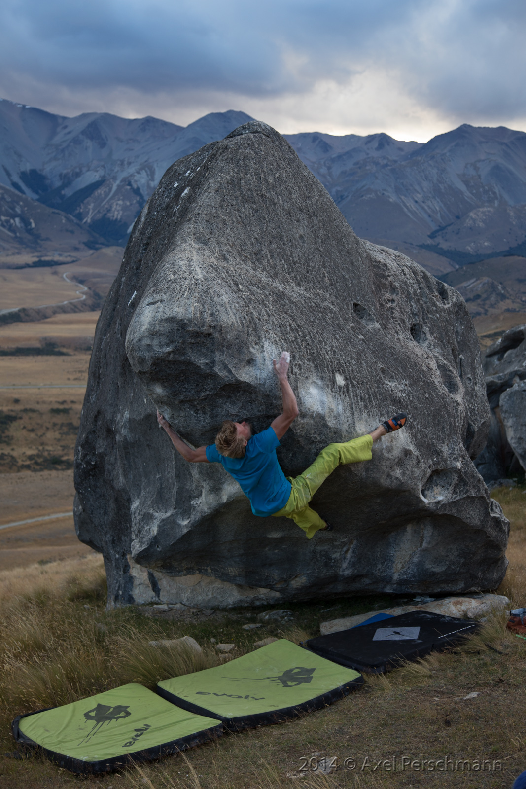 Axel Perschmann in "Interstellar Overdrive", V11