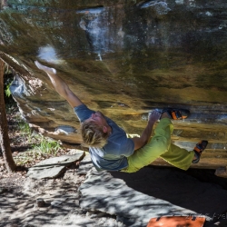 \"L\'homme Obu\", fb8A